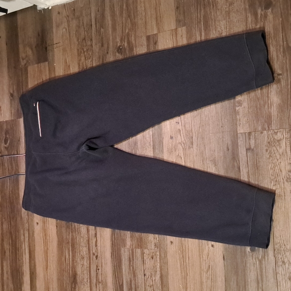 Tommy Hilfiger Jogger Set - Picture 7 of 11